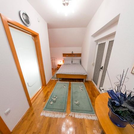 Holiday Home Villa Sara Bihać Buitenkant foto