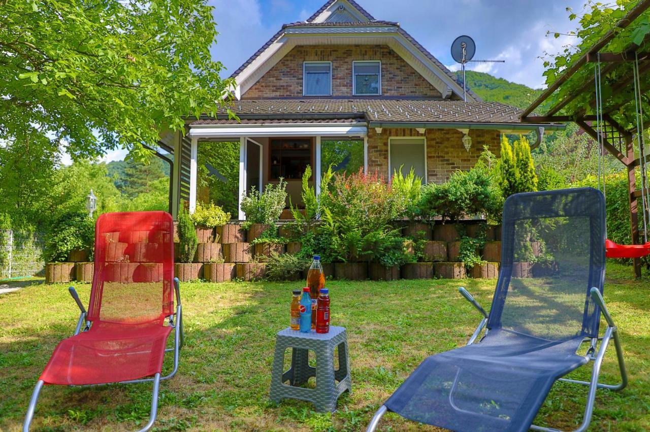 Holiday Home Villa Sara Bihać Buitenkant foto