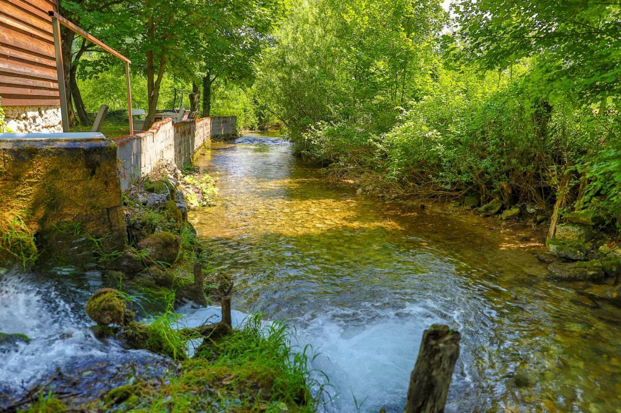 Holiday Home Villa Sara Bihać Buitenkant foto